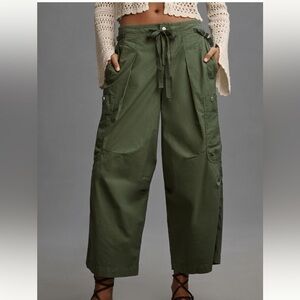 Anthropologie Pilcro cropped barrel pants 16W